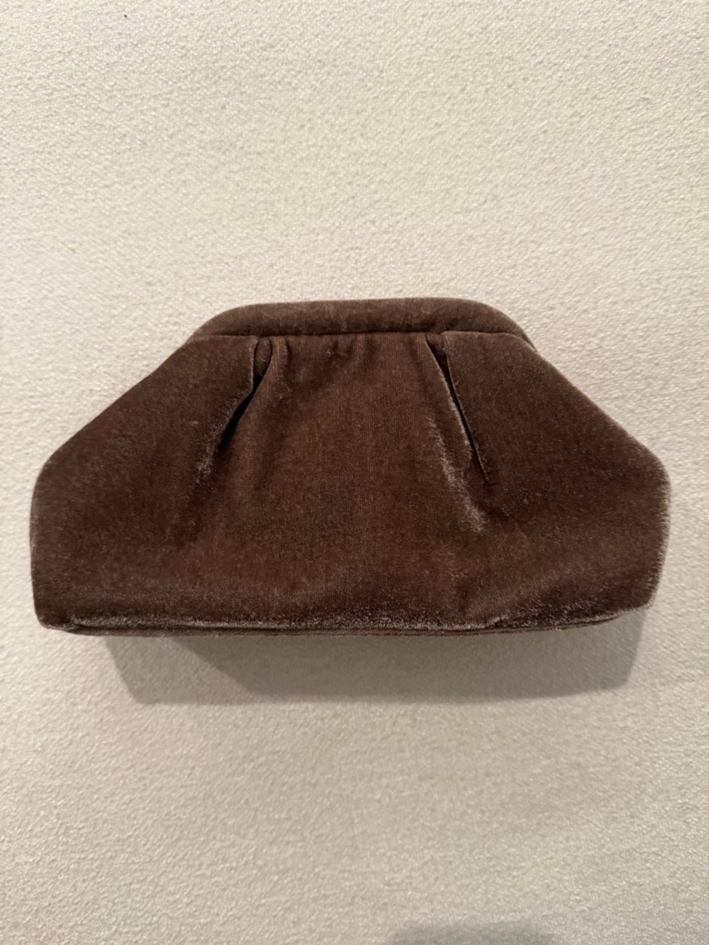 Gianni Bini x Lilly Sisto Virginia Velvet Clutch Crossbody Bag In Taupe